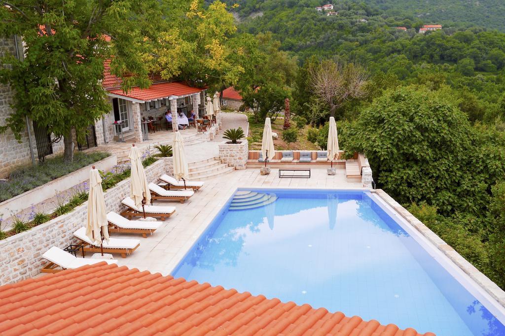 Boutique Hotel Malo Selo Herceg Novi Bagian luar foto